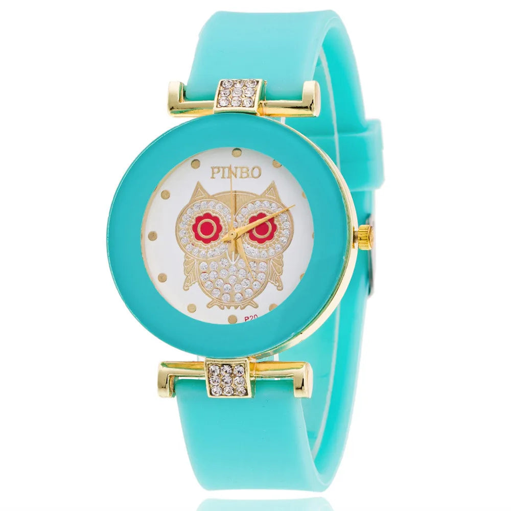 Black White Quartz Watch. Women Minimalist Design Silicone Strap