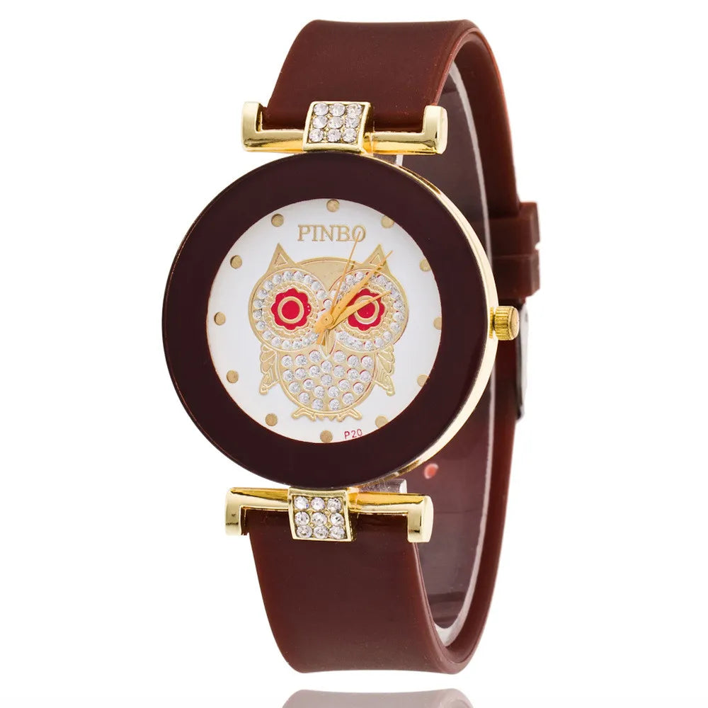 Black White Quartz Watch. Women Minimalist Design Silicone Strap