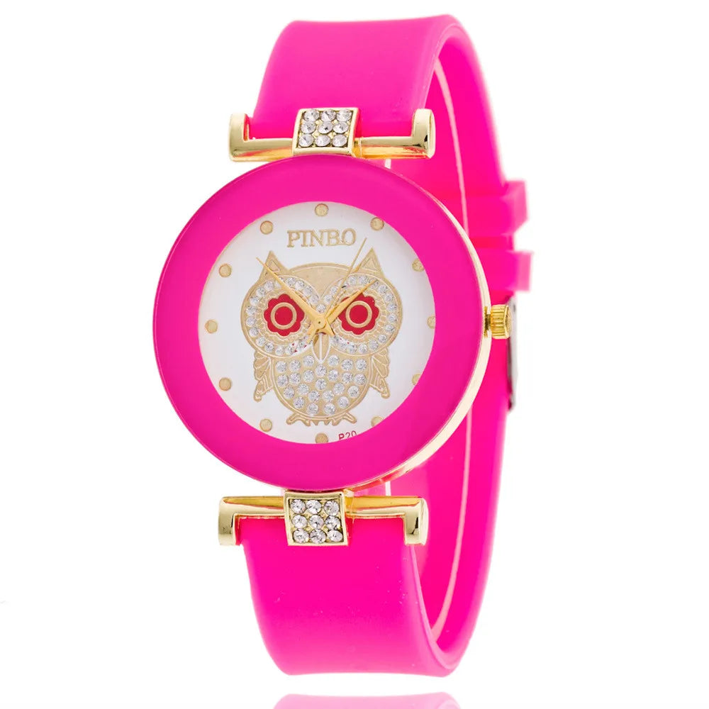 Black White Quartz Watch. Women Minimalist Design Silicone Strap