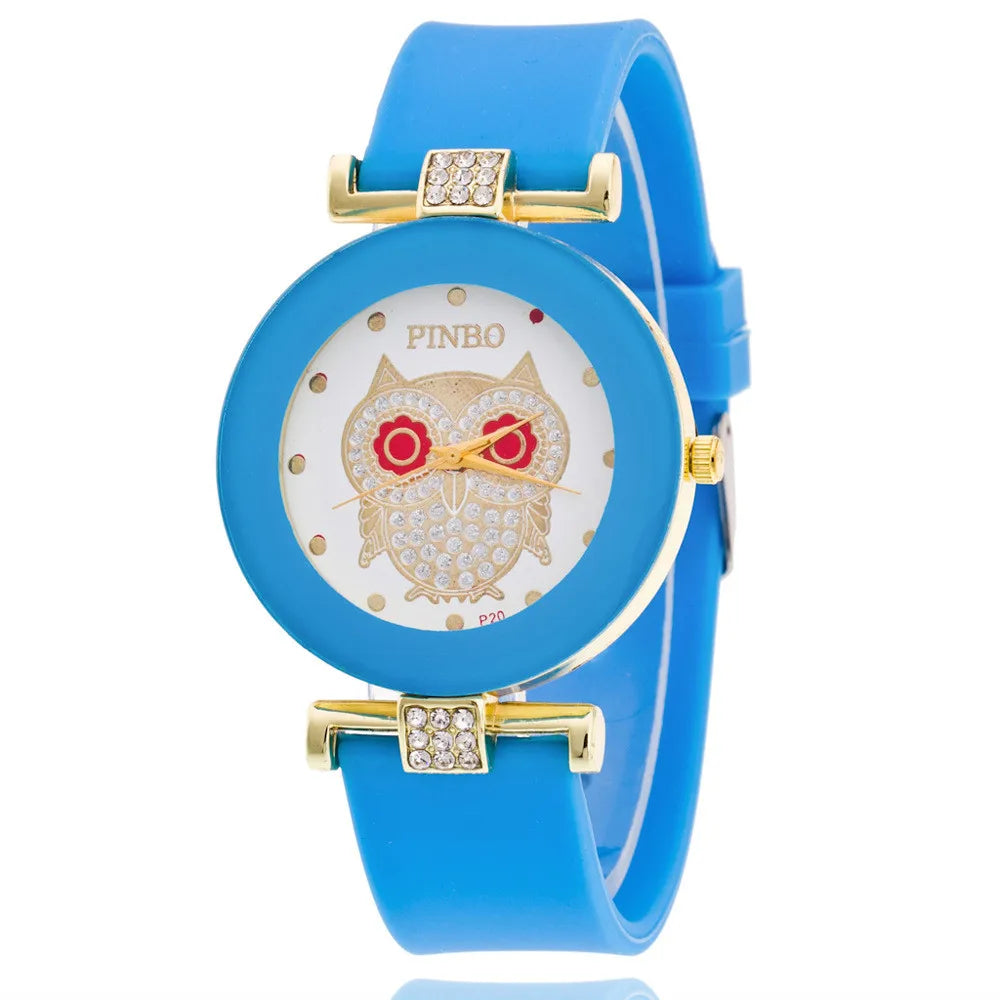Black White Quartz Watch. Women Minimalist Design Silicone Strap