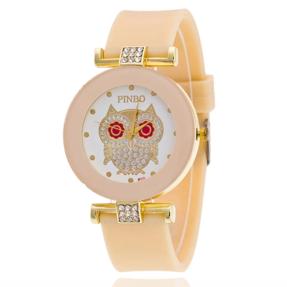 Black White Quartz Watch. Women Minimalist Design Silicone Strap
