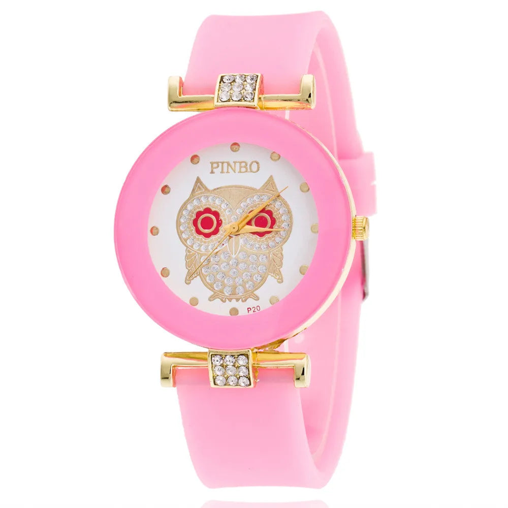 Black White Quartz Watch. Women Minimalist Design Silicone Strap