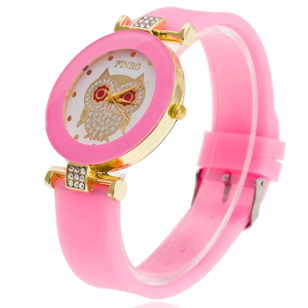 Black White Quartz Watch. Women Minimalist Design Silicone Strap