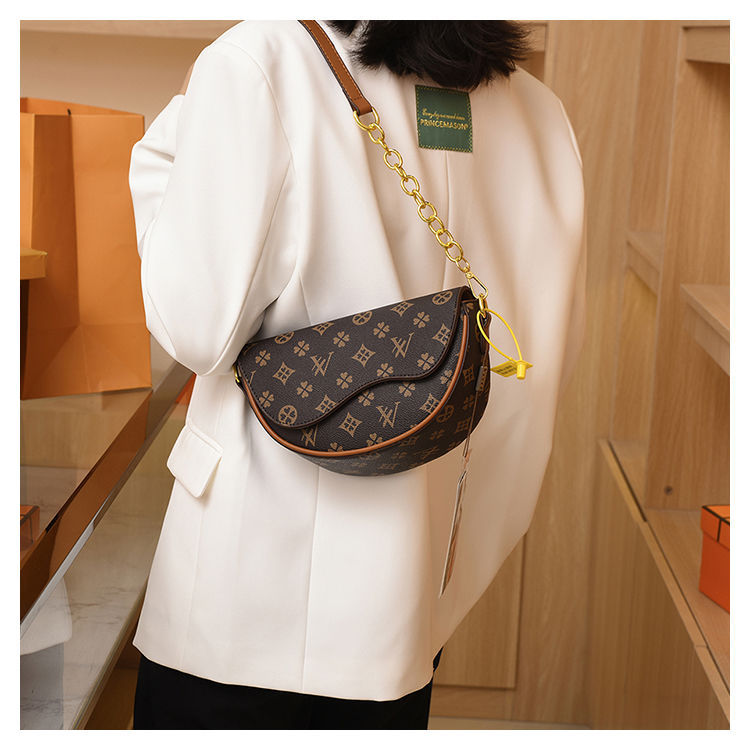 Designer Luxury Crossbody Shoulder Handbag.Women's Clutch Travel Tote Bag