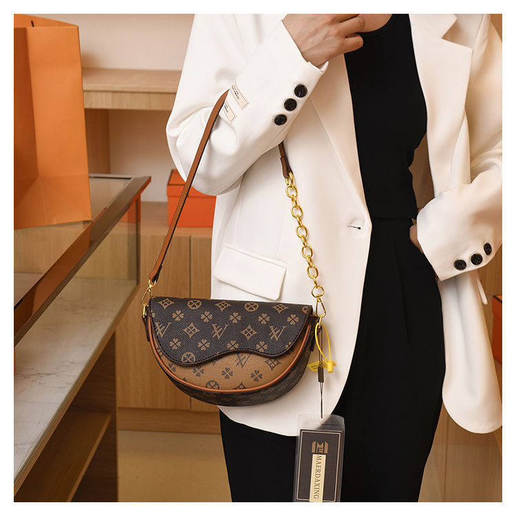 Designer Luxury Crossbody Shoulder Handbag.Women's Clutch Travel Tote Bag