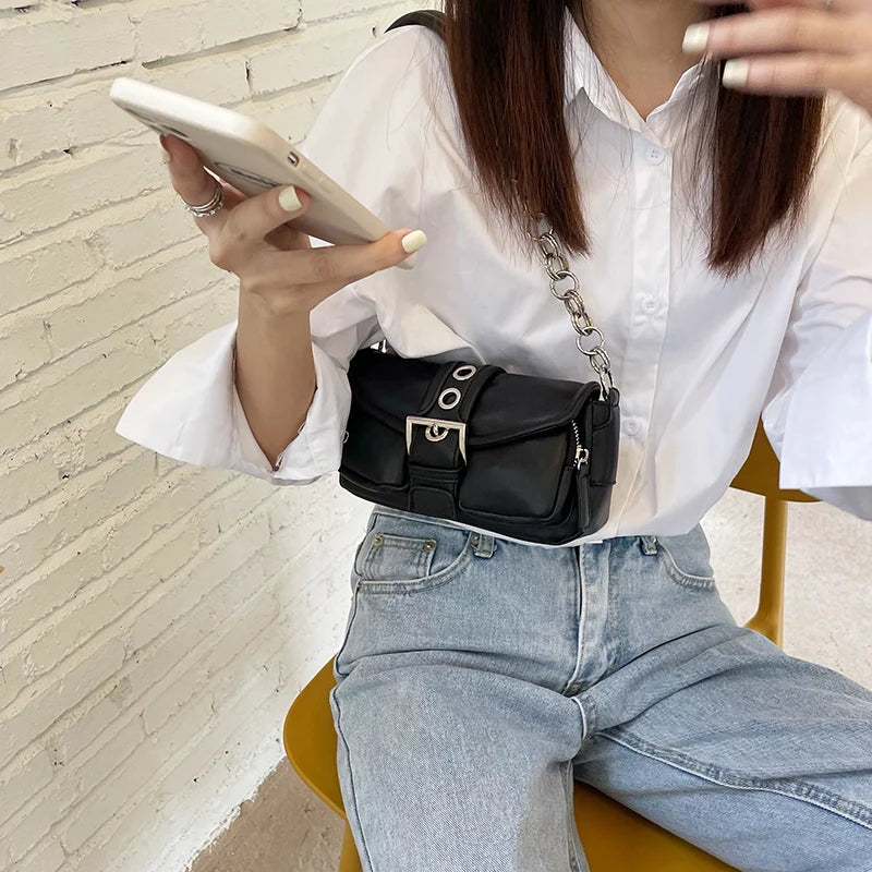 Retro Women's Chain Small Shoulder Bag