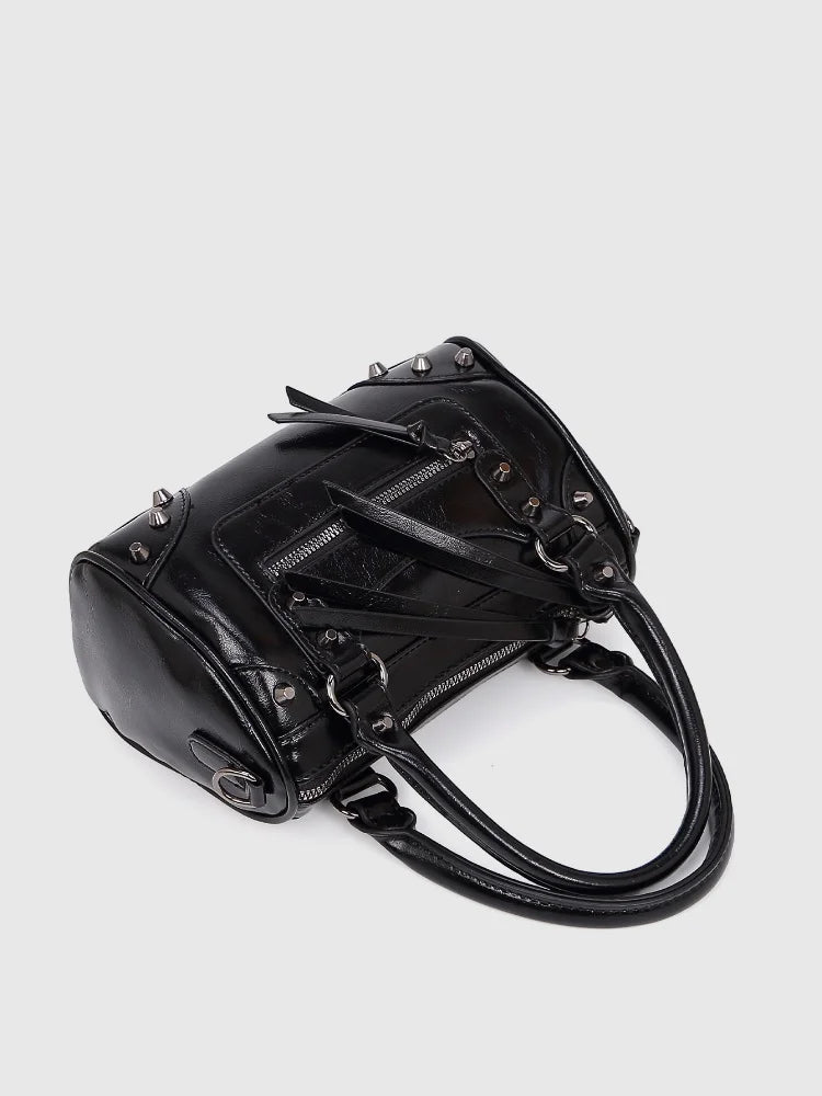 2025 Trendy Women Shoulder Bags . Leather Rivet Tassels Design