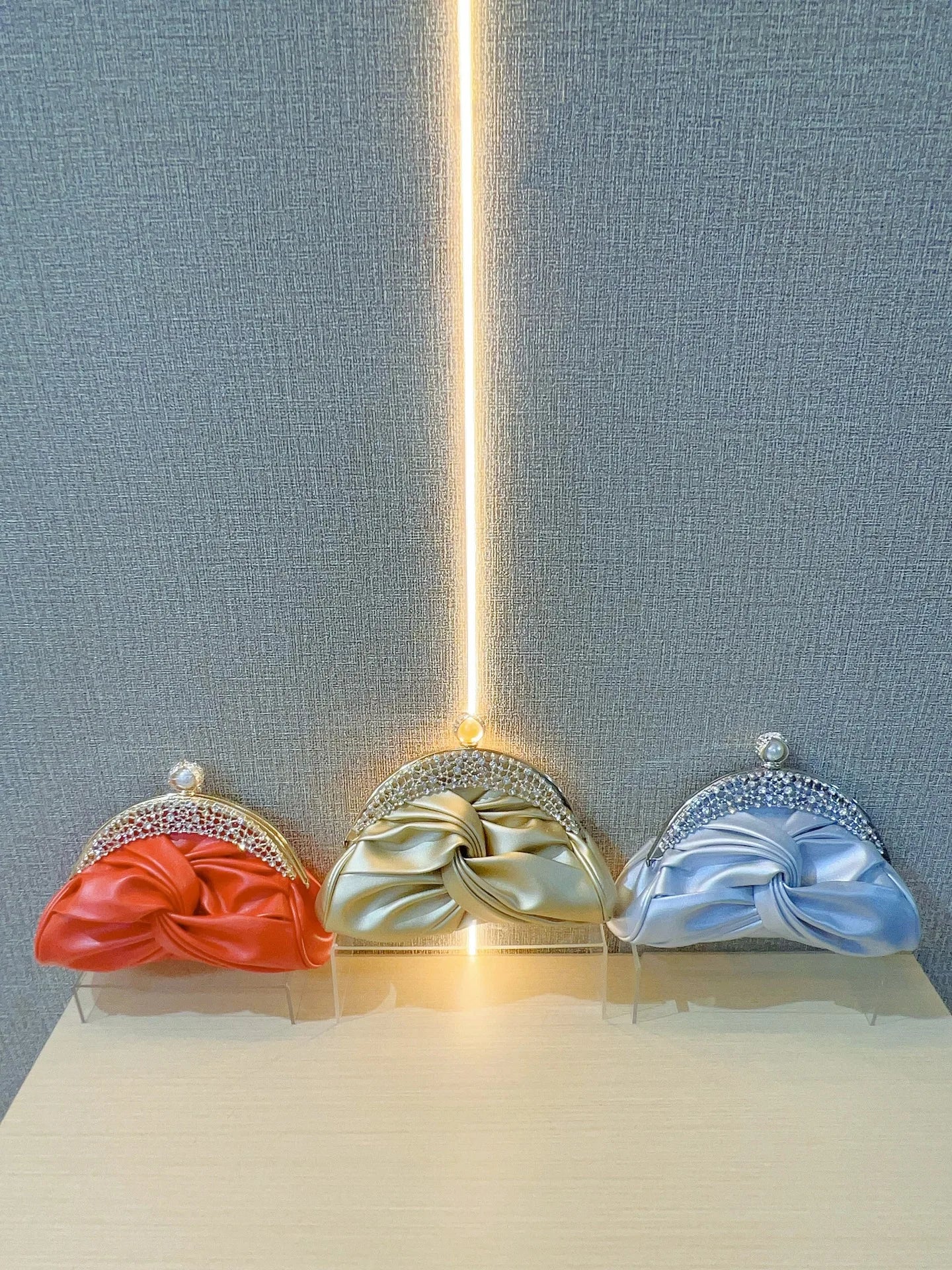 Luxury Women  Fashion Design Handbags Sparkling Banquet Clutch Bag