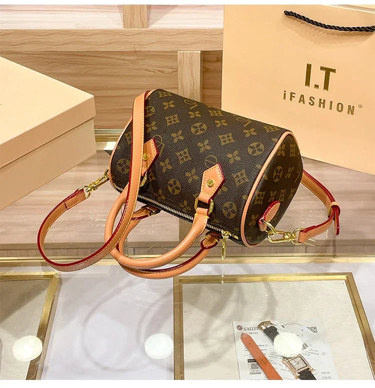 Women's Pillow Handbag Vintage Floral.Fashionable And Stylish Bag