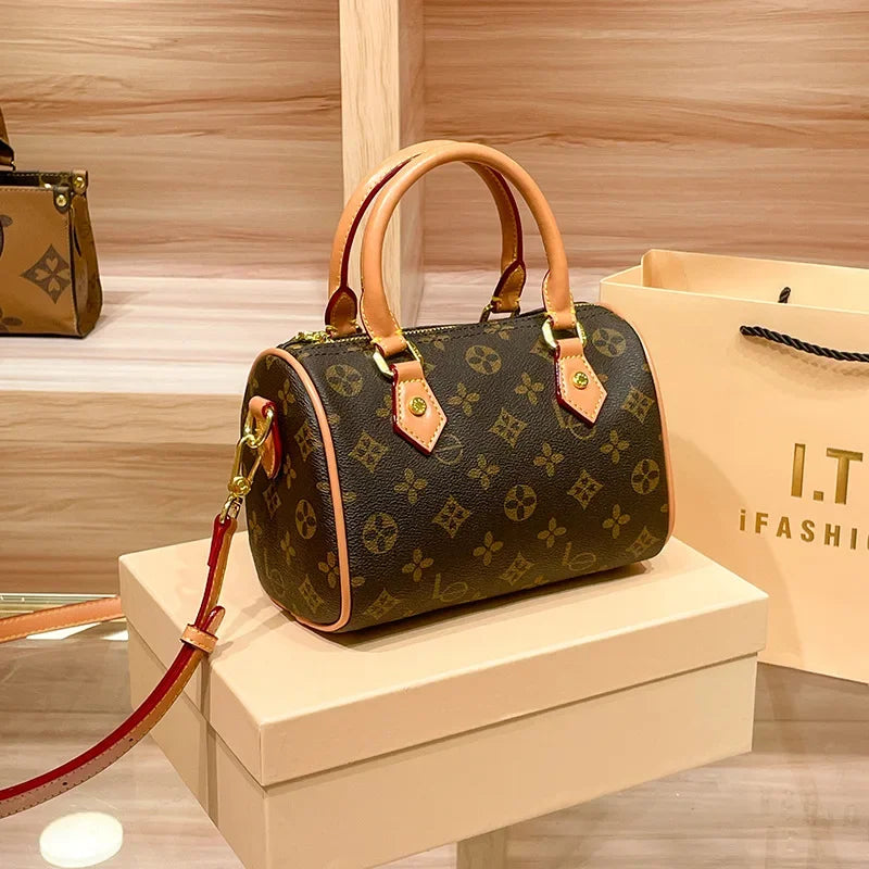Women's Pillow Handbag Vintage Floral.Fashionable And Stylish Bag