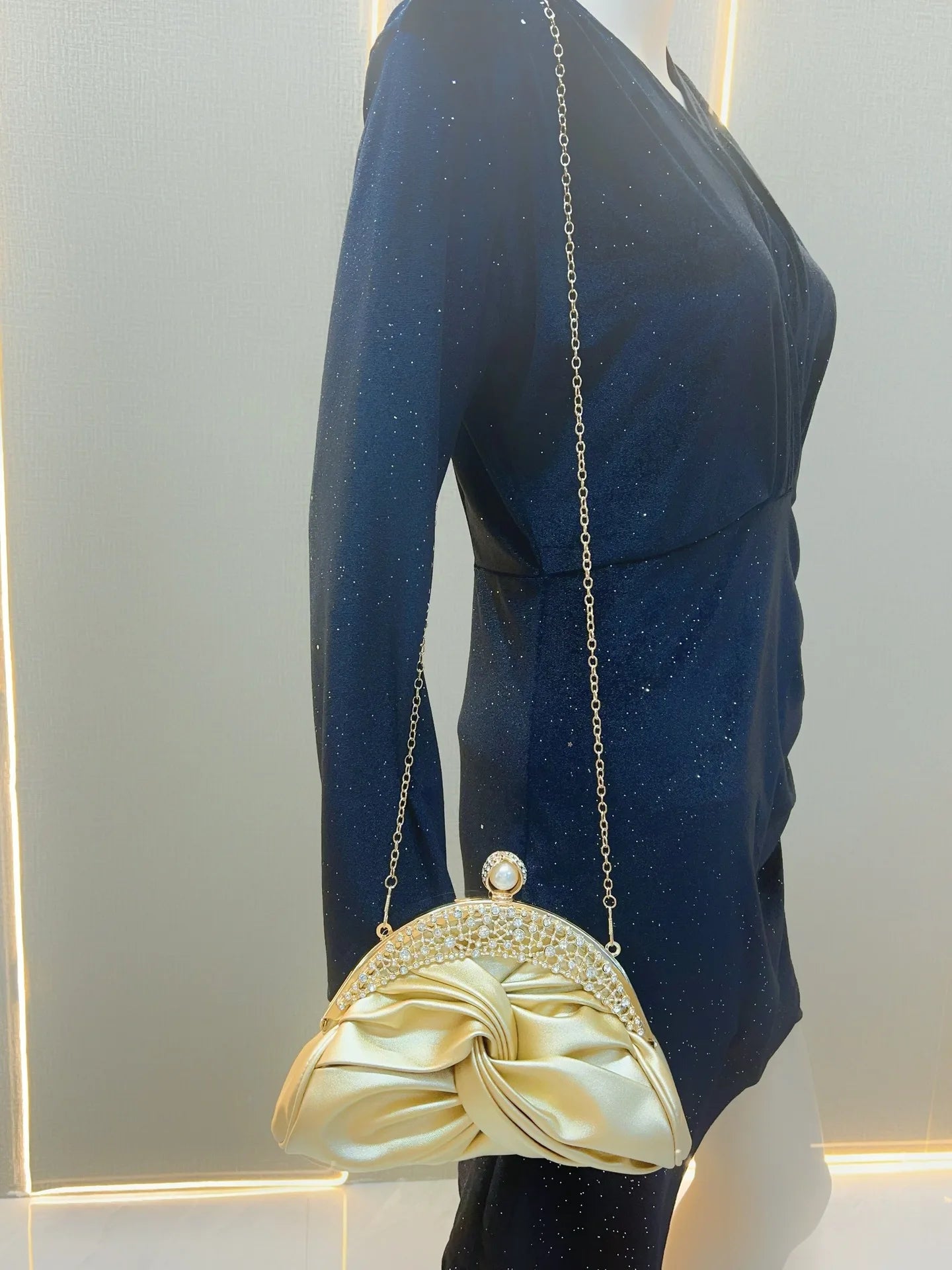 Luxury Women  Fashion Design Handbags Sparkling Banquet Clutch Bag