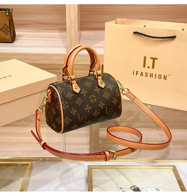 Women's Pillow Handbag Vintage Floral.Fashionable And Stylish Bag