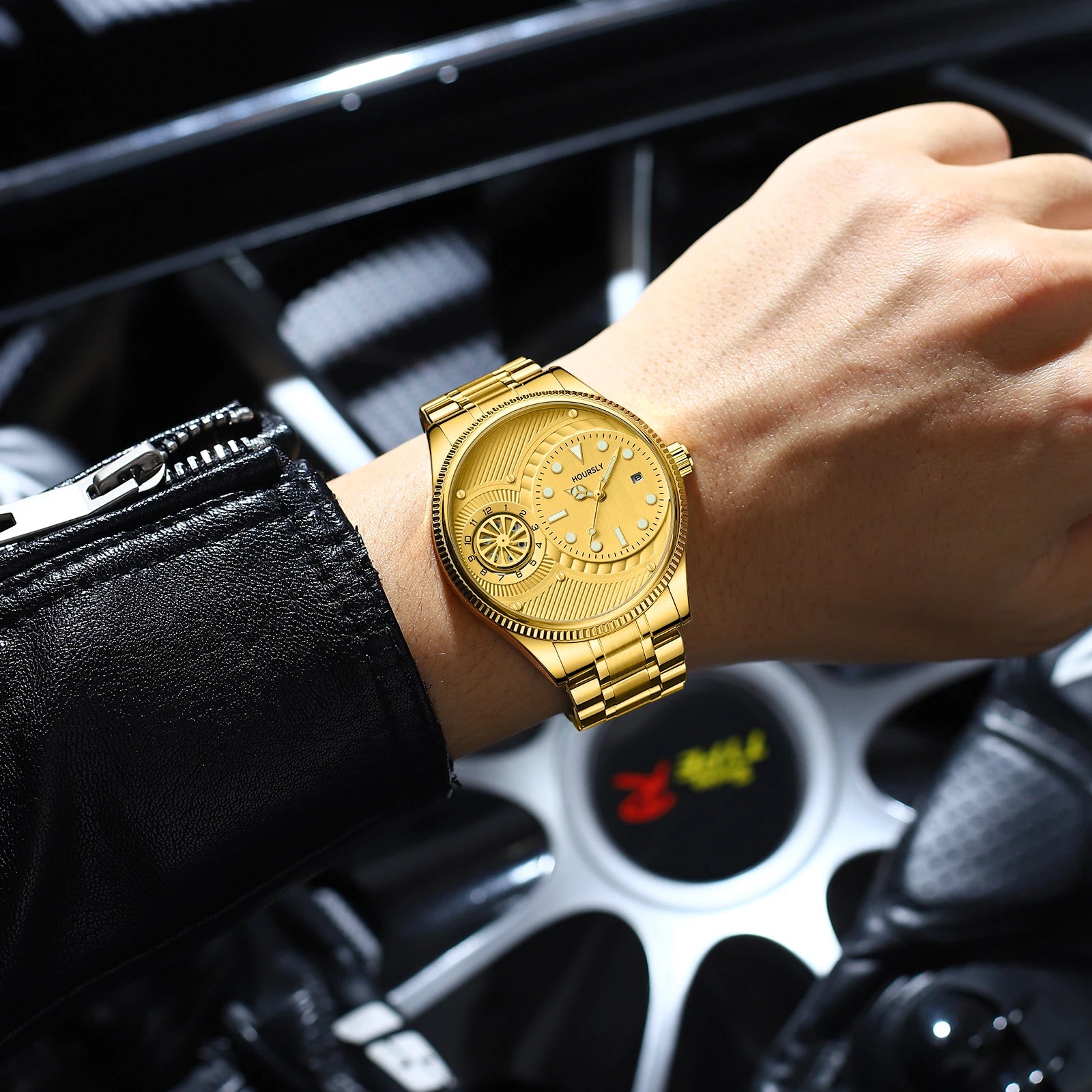 Fashionable  men's watch. Simple circular dial with rotating turntable luminous calendar stainless steel