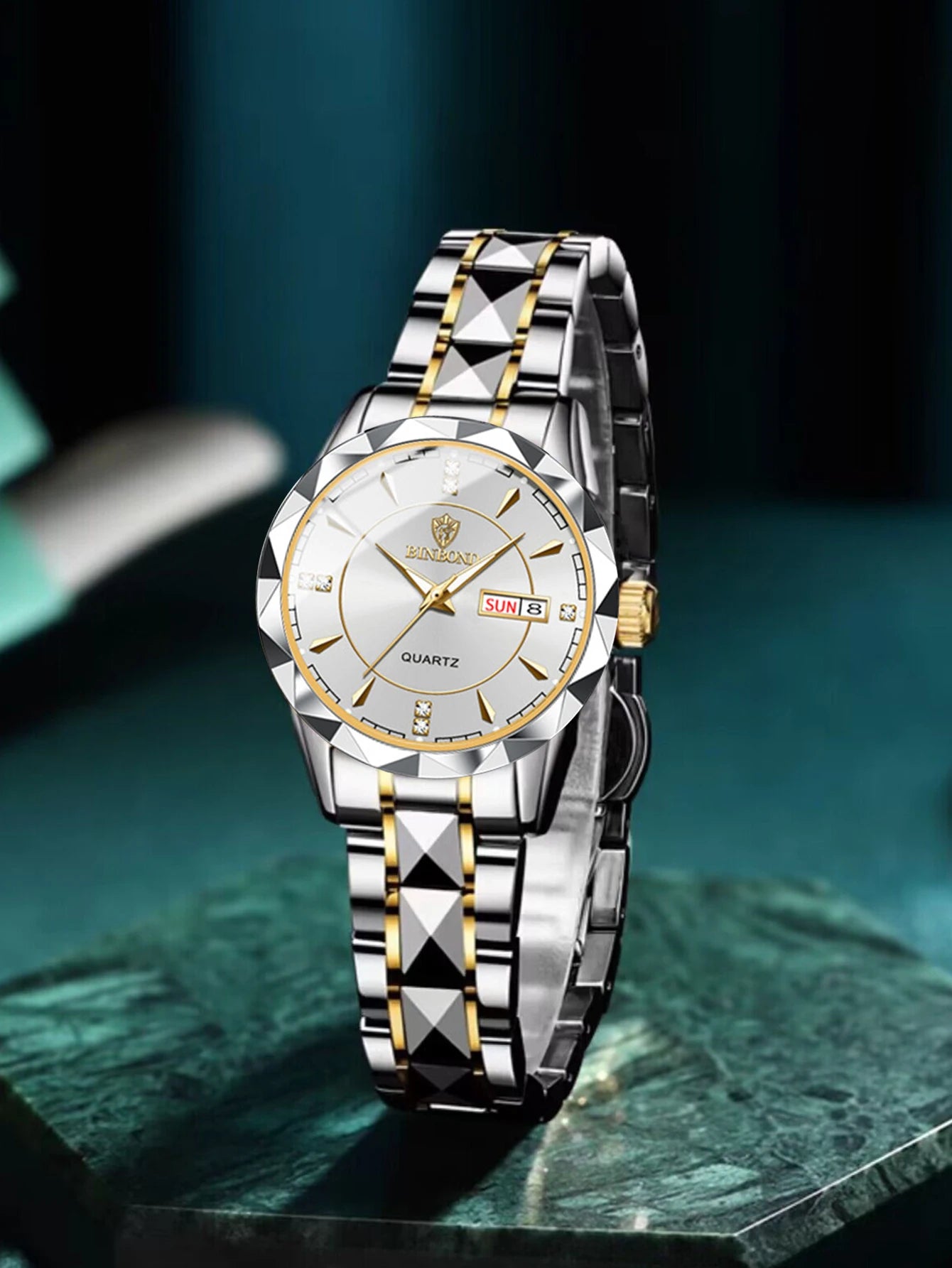 Luxury Fashion Ladies Quartz Watch Waterproof with Luminous Date