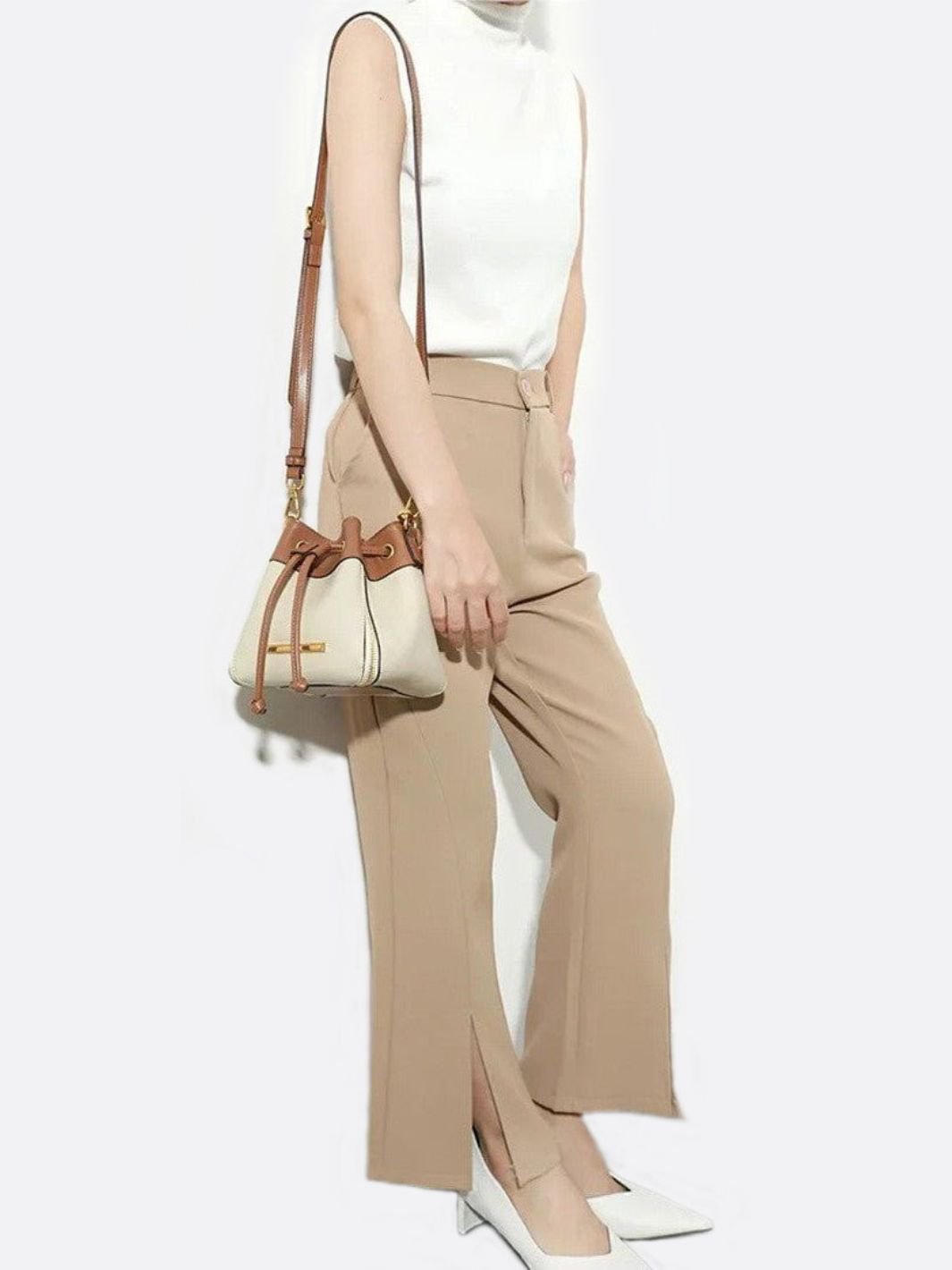 Small Leather Bucket Bag - Oreela