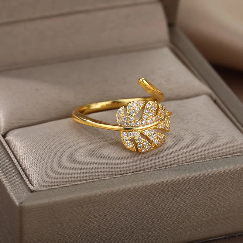 Palm Leaf Gold Ring