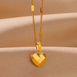 Geometric Heart Pendant Necklace