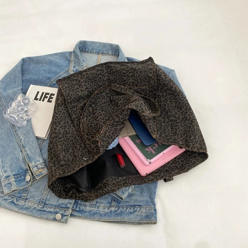 Leopard Pattern Tote Bag. Vintage Canvas Shoulder Bag.