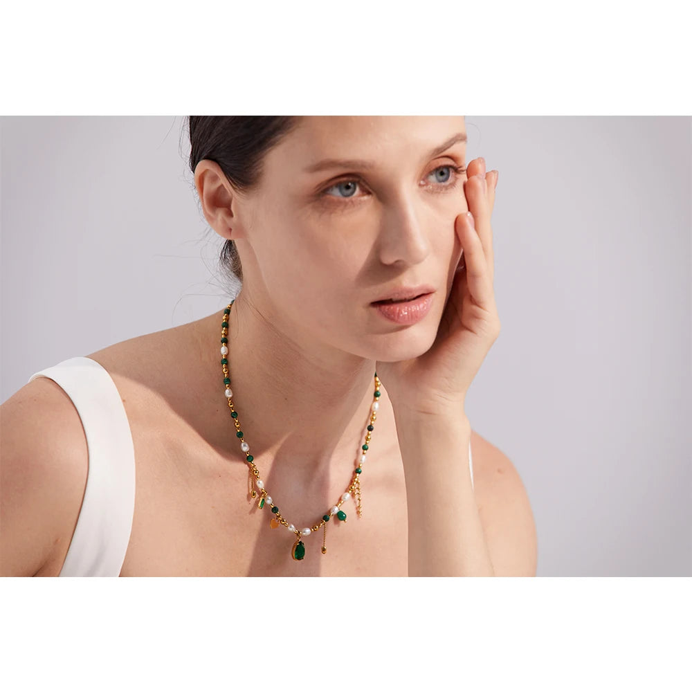 Green Zirconia & Pearl Pendant Necklace