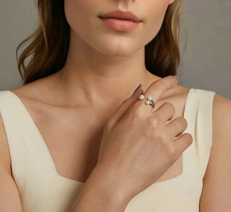 White Gold Pearl Ring