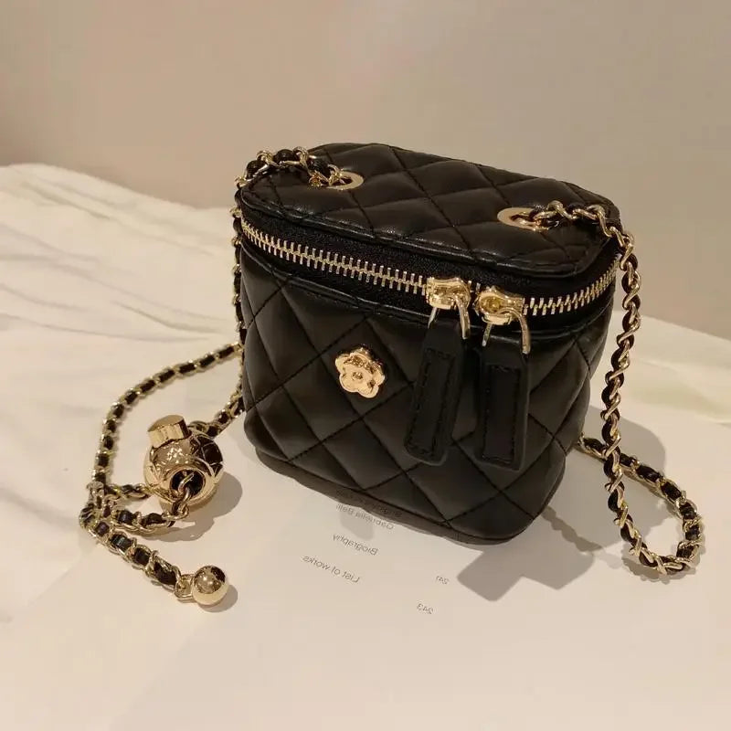 Mini shoulder bag Camellia lingeries chain box small bag