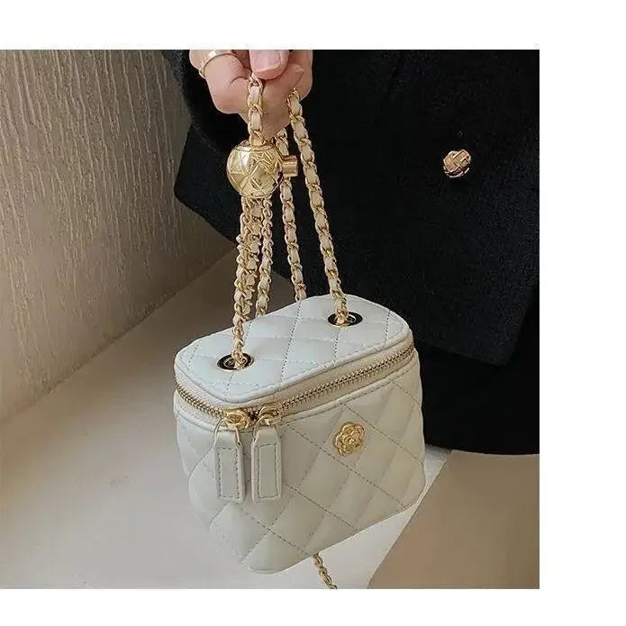 Mini shoulder bag Camellia lingeries chain box small bag
