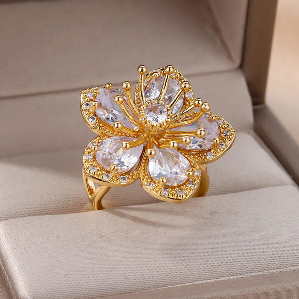 Exquisite Flower Ring