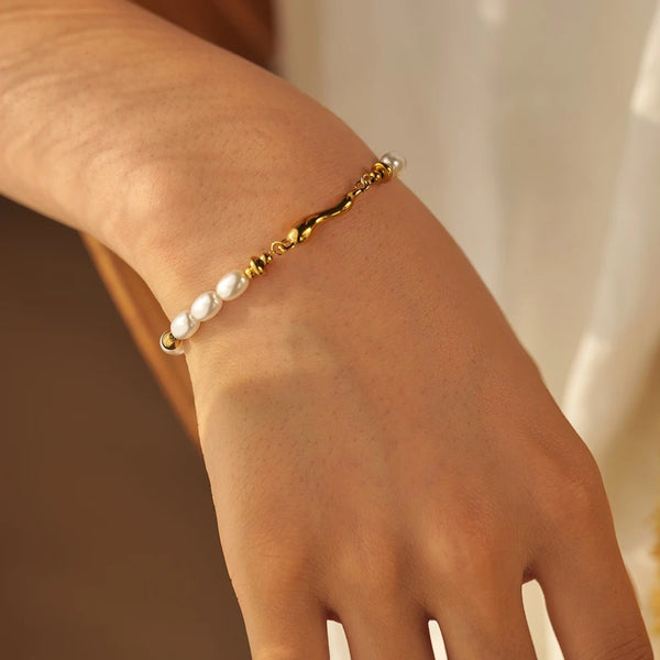 18K Gold Plated Pearl Water Drop Bracelet